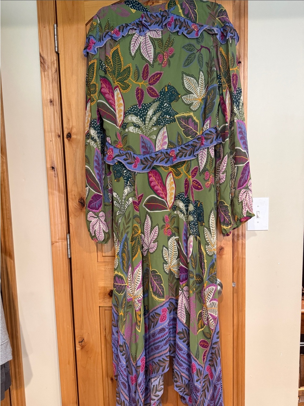 FARM Rio Wild Jungle Handkerchief Midi-Dress - Picture 13 of 16